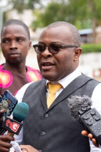Lire la suite à propos de l’article Escrime – Assemblée générale élective de la Fédération : Jacques Okoumassoun réélu pour la continuité…