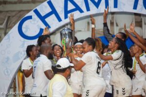 Lire la suite à propos de l’article Handball – Play-offs Moov Africa Ligue Pro : Flowers Dames reste « la Reine » du handball féminin