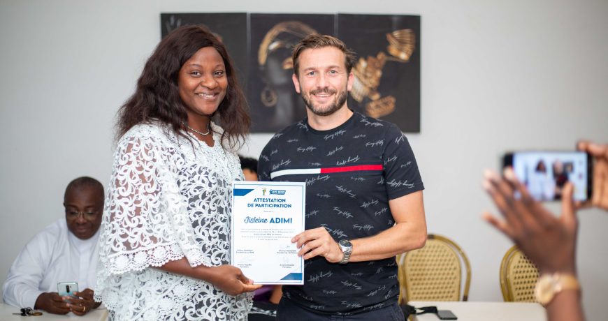 You are currently viewing Handball : Partenariat entre la FBHB et L’APS-BÉNIN : Des Journalistes et des Consultants outillés