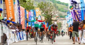 Lire la suite à propos de l’article Cyclisme – 19ème Tour Cycliste International du Bénin : Le maillot jaune change d’épaule