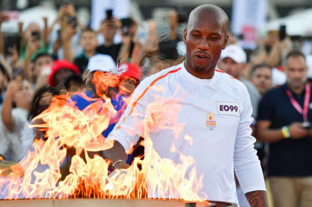 Lire la suite à propos de l’article JO Paris 2024 : Didier Drogba a allumé le chaudron olympique au Vélodrome