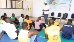 Lire la suite à propos de l’article Togo : L’expert Béninois Innocent Yaka dirige un Camp de Gymnastique Aérobic