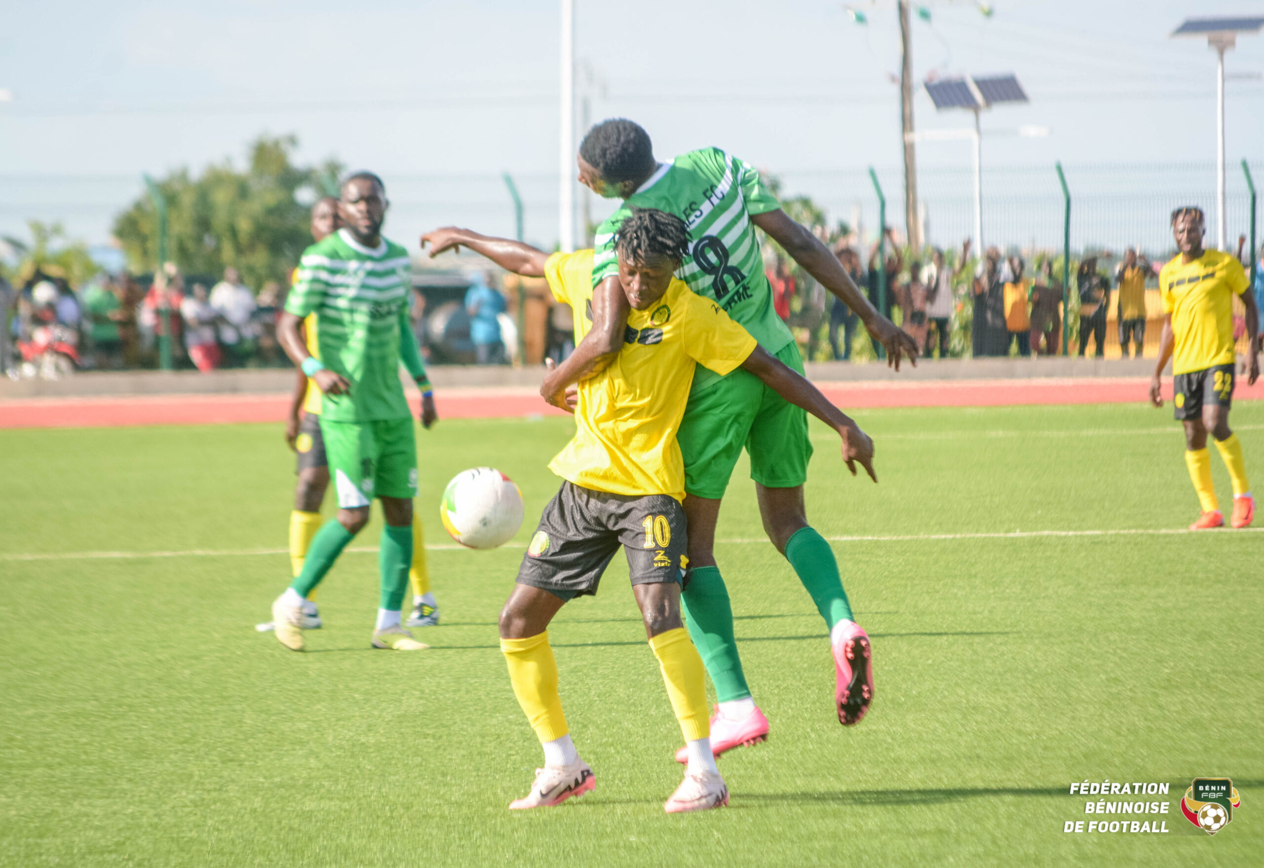 You are currently viewing Football : Un derby équilibré entre Panthères FC et Buffles FC pour débuter le championnat