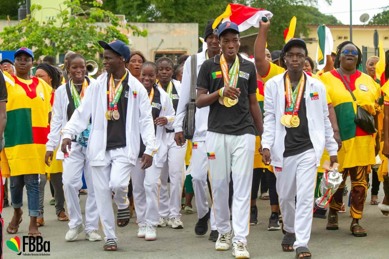 You are currently viewing Championnat d’Afrique couplé au Scolaire de Badminton au Sénégal: Le Bénin impressionne avec 39 médailles