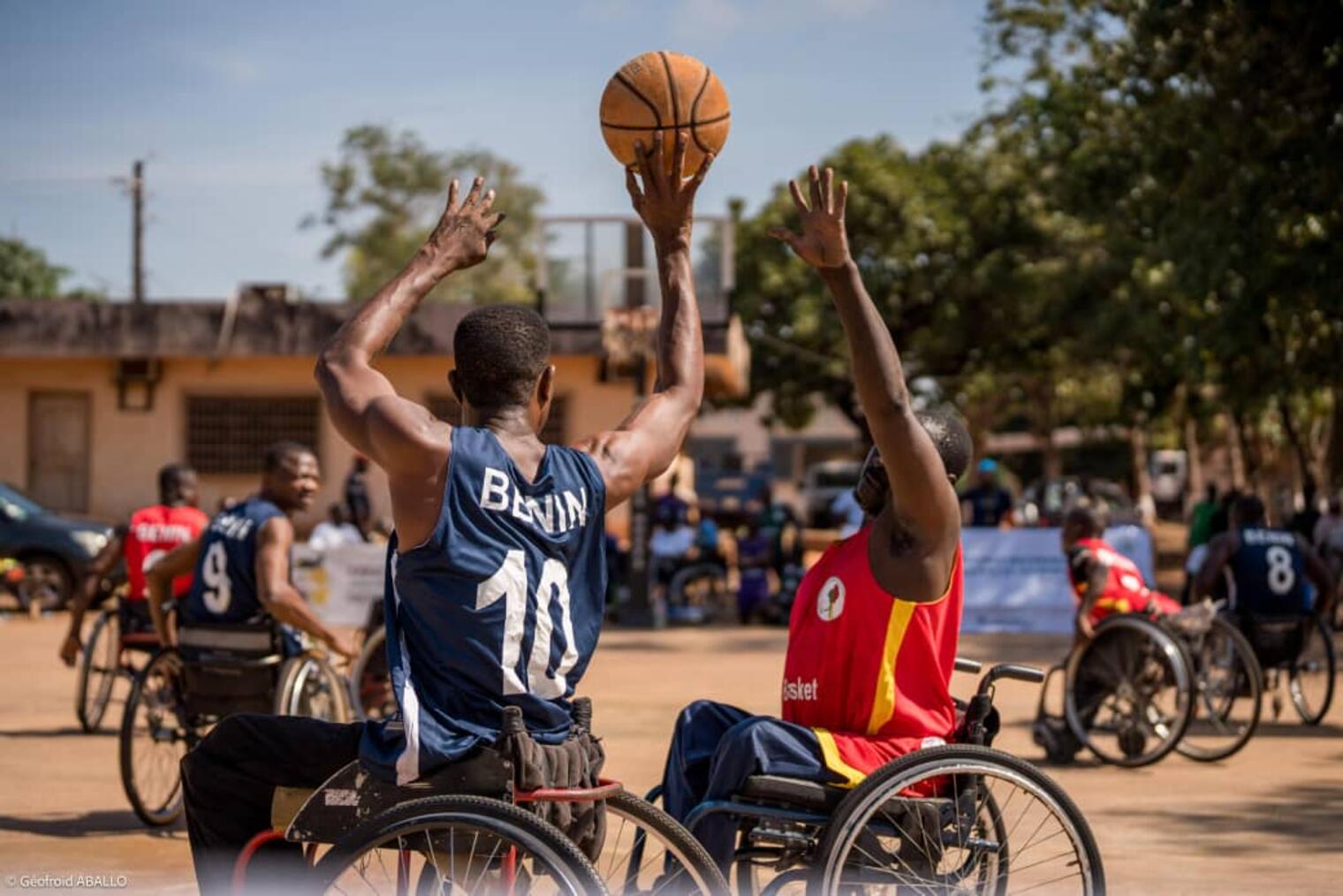 You are currently viewing Handibasketball 2024 à Djougou : Nouveau Leader de Cotonou triomphe lors de la compétition inclusive