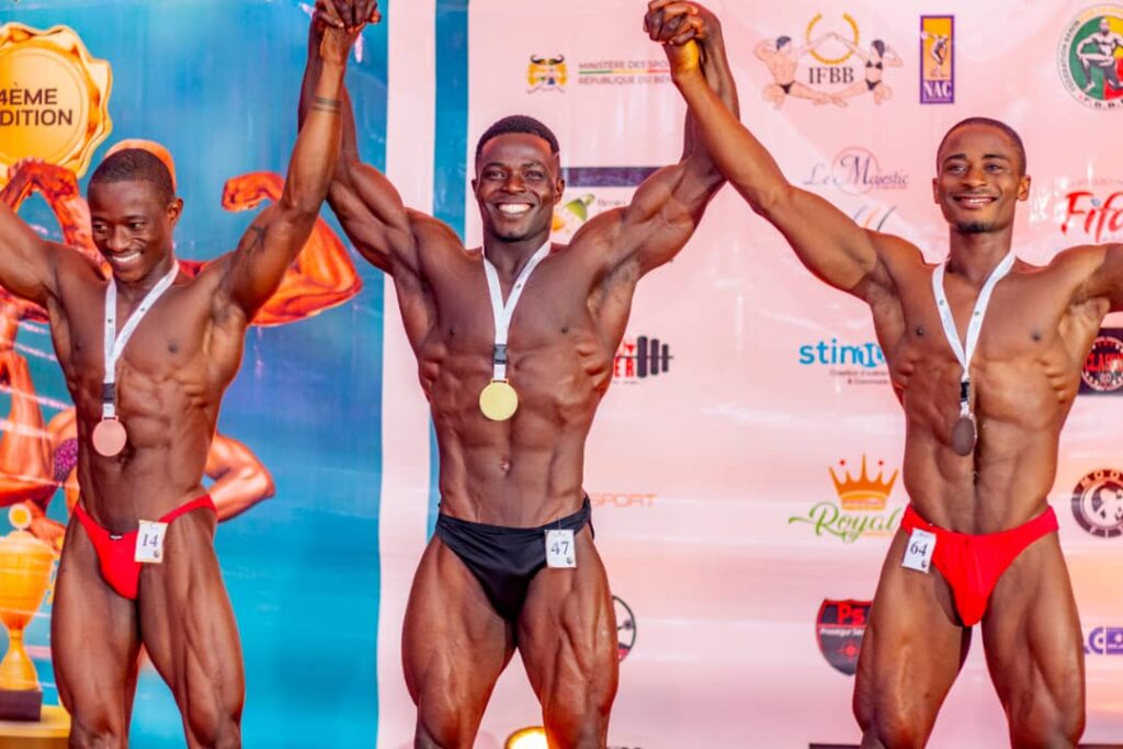 You are currently viewing Championnat National de Bodybuilding 2024 : Romain Zannou et Jocelyne Adjohou sacrés champions