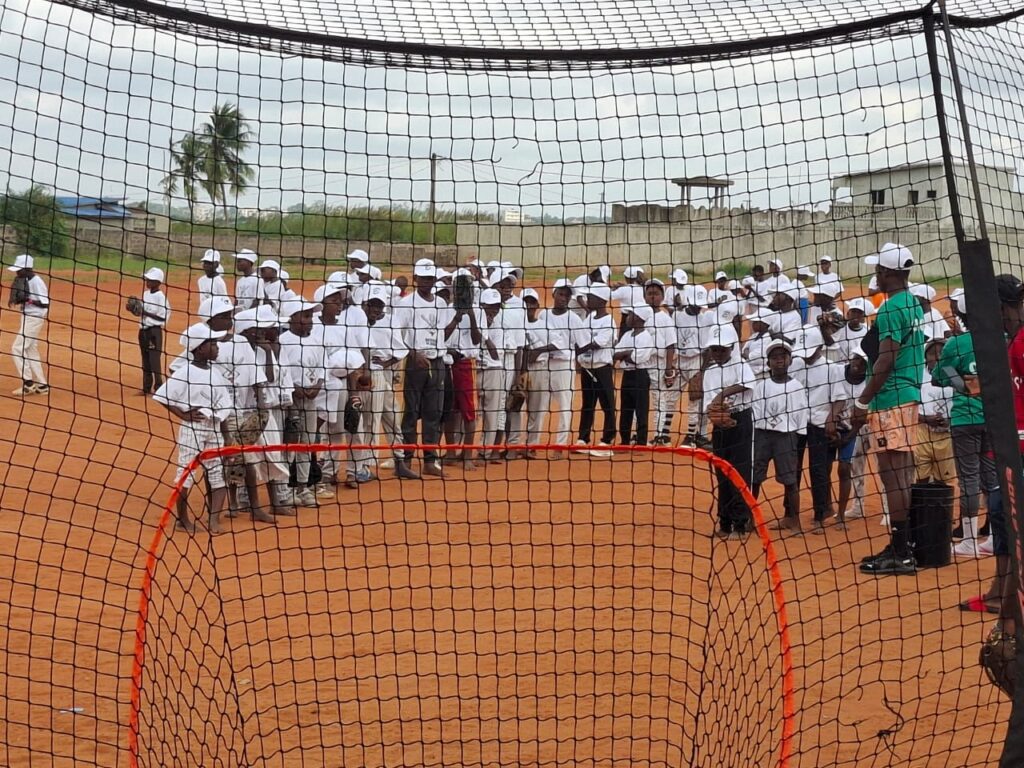 You are currently viewing Baseball in Benin Fall Camp 2025 : La jeunesse béninoise à l’école de la discipline et du jeu