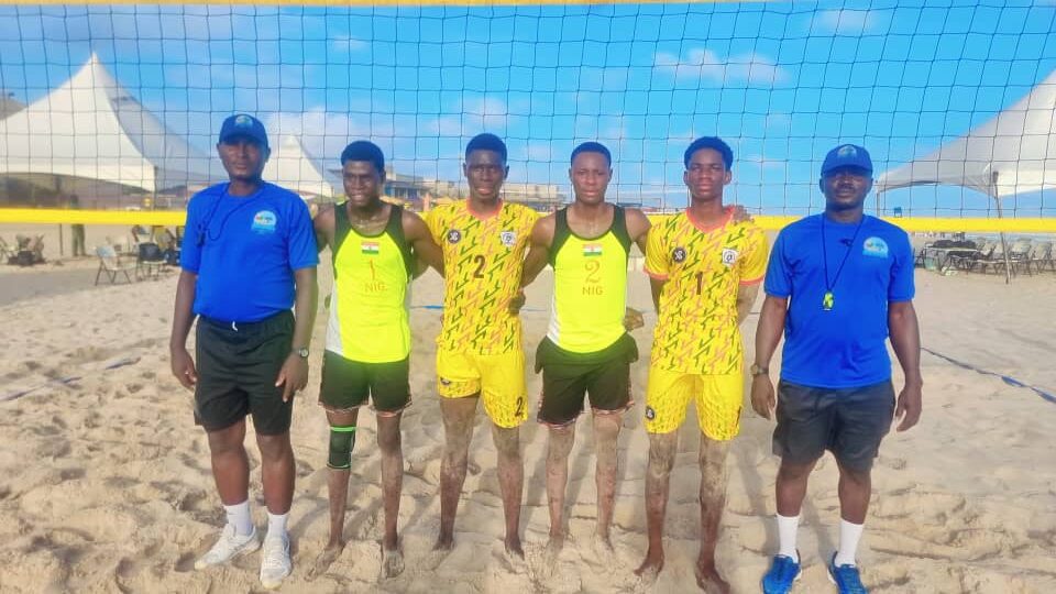 Lire la suite à propos de l’article CAN U17 de Beach Volleyball : le Bénin signe deux victoires à Accra