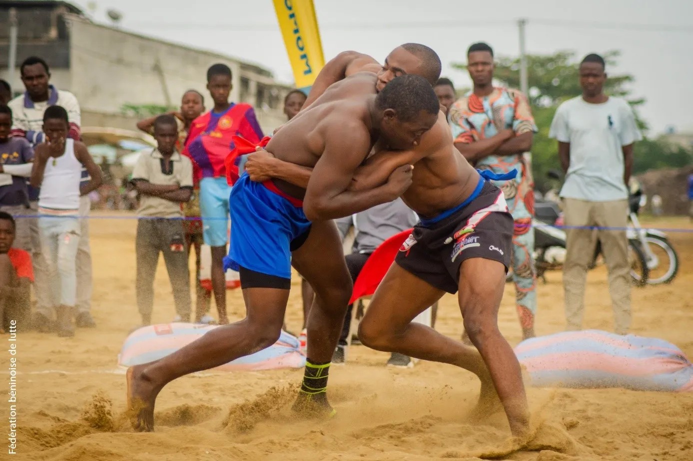 You are currently viewing Lutte : Ouidah accueille le Tournoi Régional d’Éducation et de Développement de la Lutte des pays de l’Afrique de l’Ouest