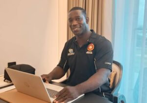 Lire la suite à propos de l’article Lutte – Tournoi Régional d’Éducation et de Développement : Arrivée de l’expert Vincent AKA dans le cadre du tournoi régional de Ouidah