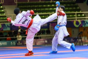 Lire la suite à propos de l’article Championnat du Monde de karaté 2025: Martial Kpadonou porte les ambitions du karaté béninois au Caire