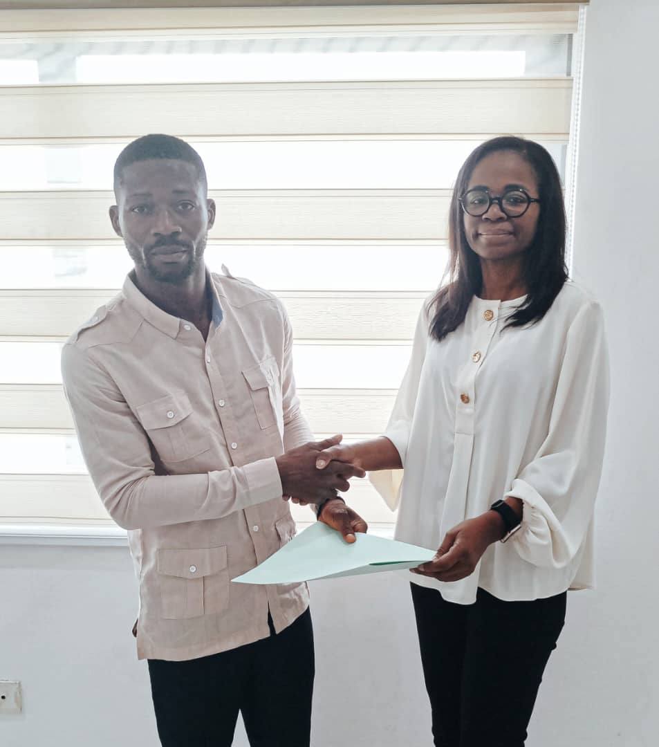 You are currently viewing Partenariat sportif : la FBBFS et SIRAT SPORT unissent leurs forces pour structurer le bras de fer béninois