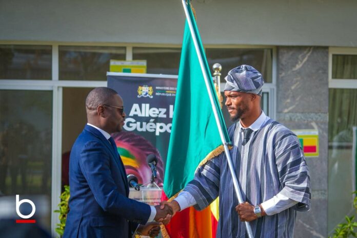 You are currently viewing CAN Maroc 2025 : cérémonie de remise du drapeau national aux Guépards