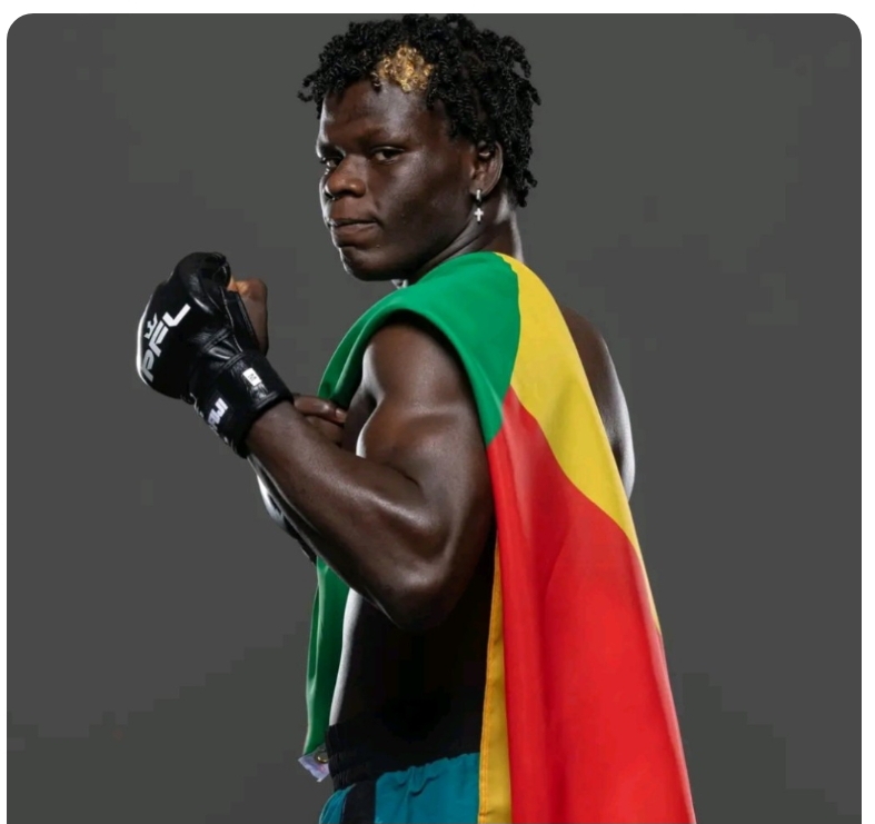 You are currently viewing PFL Africa Finals 2025 : « Je ne suis pas stressé, je n’ai pas peur »; Jean Do Santos rassure le public de Cotonou