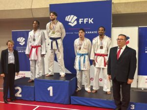 Ihsane Adjanonhoun karaté Championnat de France Espoirs 2026 à Thiais médaille d’argent