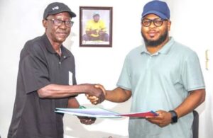 Salim Bio Nigan nouveau président de la Fédération béninoise de pétanque lors de sa prise de fonction